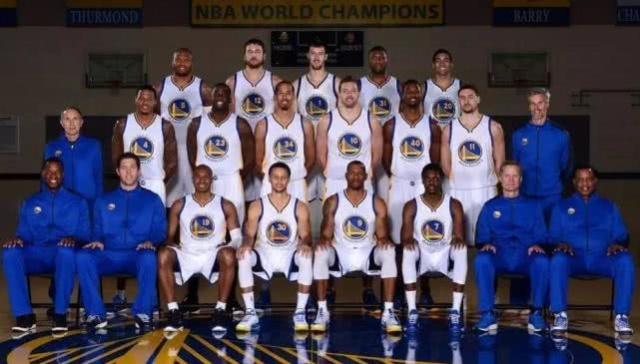 MLB外野手的防守艺术